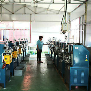 施封锁钢丝绳熔断车间